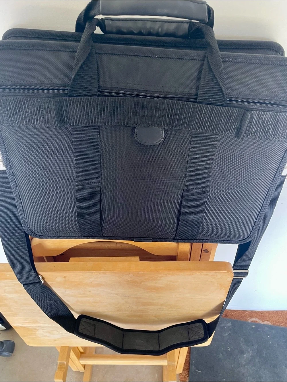 Black Targum Laptop & Briefcase - Professional Shoulder Bag W Adj Strap